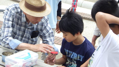 イベントを運営するボランティア